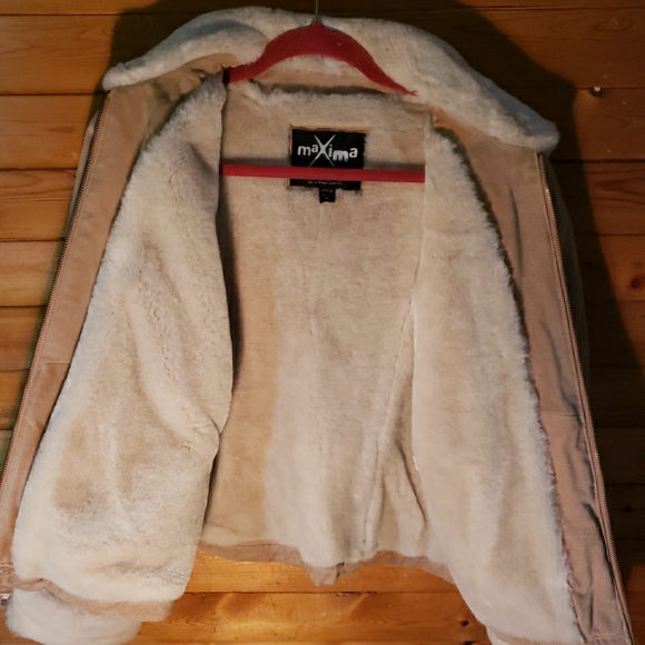 Wilsons Leather Maxima Coat size M Womans Fitted Soft Lining - Picture 3 of 7